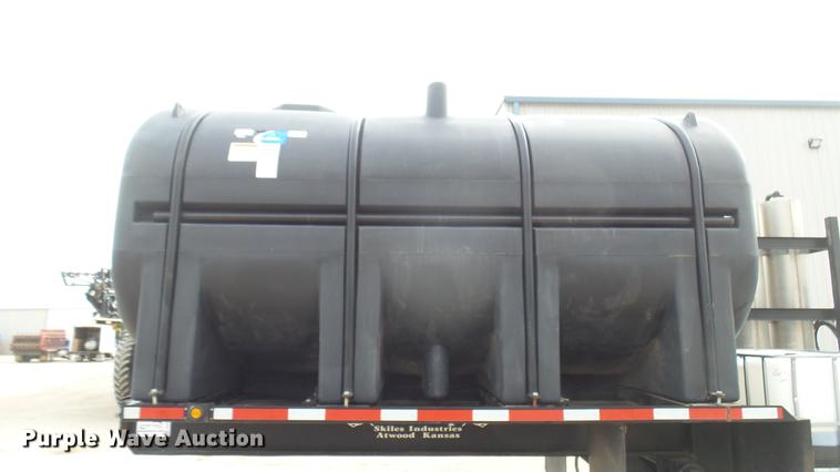 image for item DC2359 2013 Skiles Industries Pit Stop nurse tank tender trailer