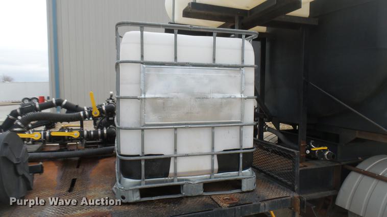 image for item DC2359 2013 Skiles Industries Pit Stop nurse tank tender trailer