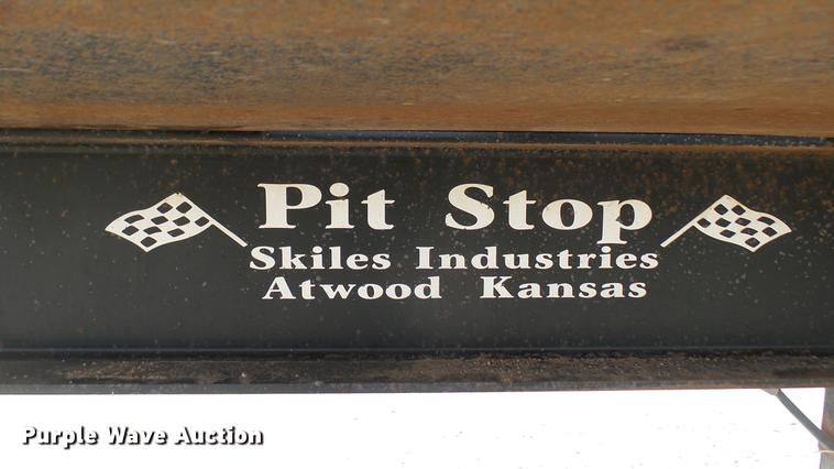 image for item DC2359 2013 Skiles Industries Pit Stop nurse tank tender trailer