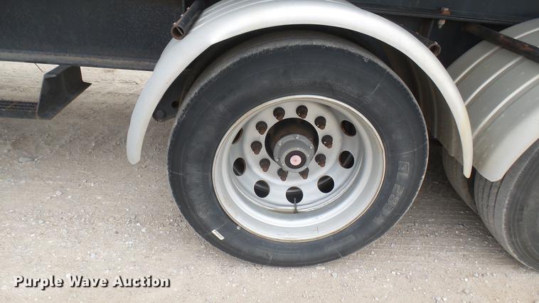 image for item DC2359 2013 Skiles Industries Pit Stop nurse tank tender trailer