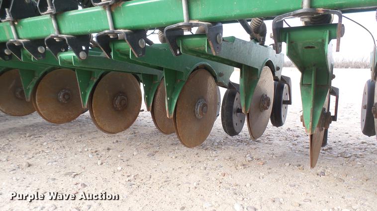 image for item DC2360 2011 Great Plains 3S-4000HD-4810 grain drill