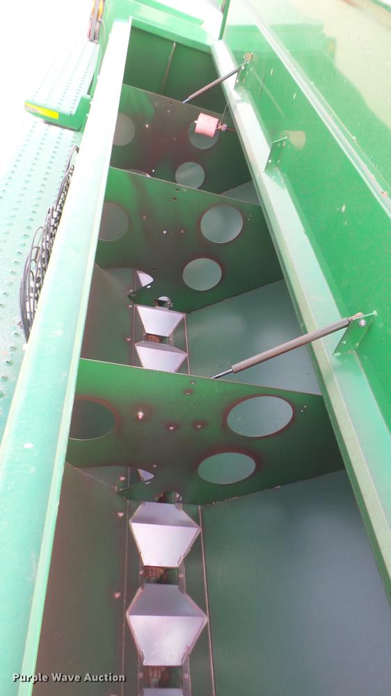 image for item DC2360 2011 Great Plains 3S-4000HD-4810 grain drill