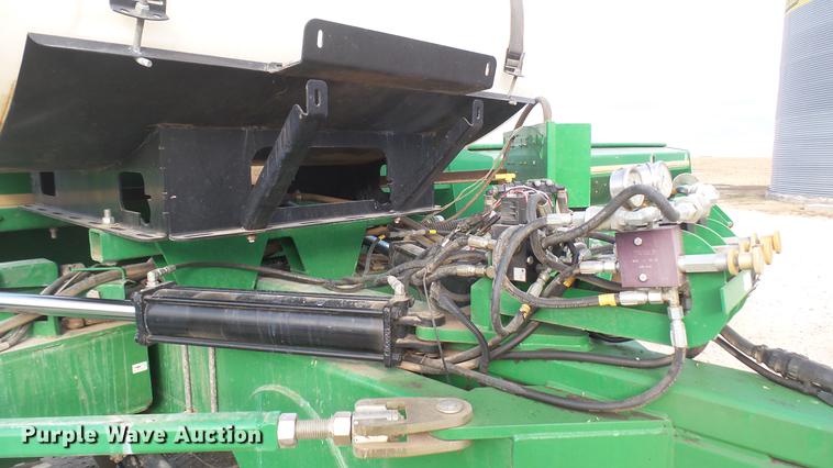 image for item DC2360 2011 Great Plains 3S-4000HD-4810 grain drill