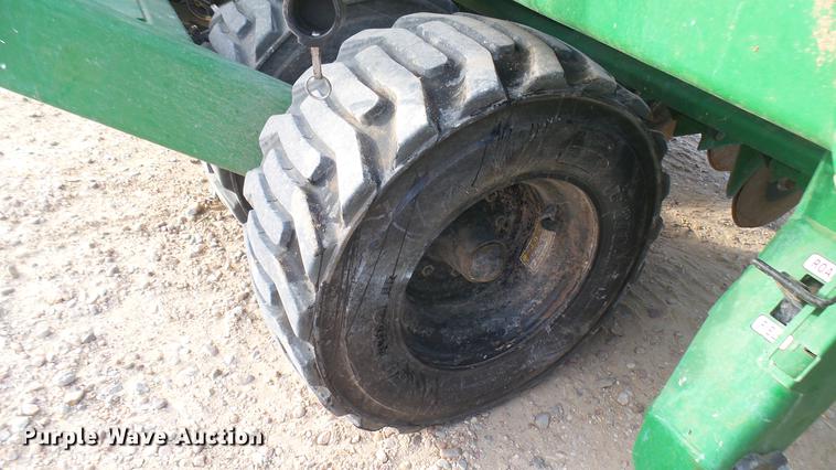 image for item DC2360 2011 Great Plains 3S-4000HD-4810 grain drill