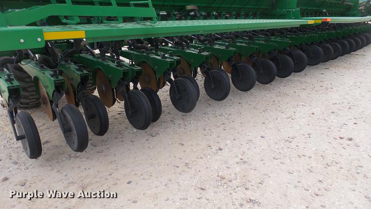 image for item DC2361 2011 Great Plains 3S-4000HD-4810 grain drill