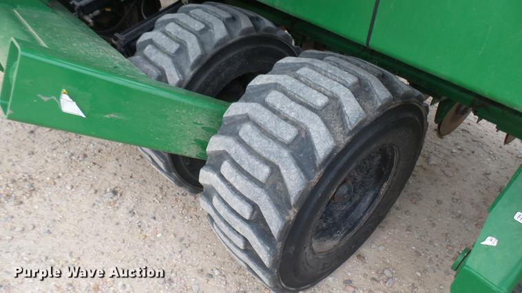 image for item DC2361 2011 Great Plains 3S-4000HD-4810 grain drill