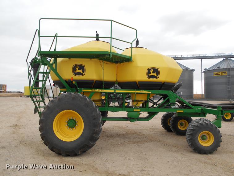 image for item DC2362 2014 John Deere 1890 air seeder
