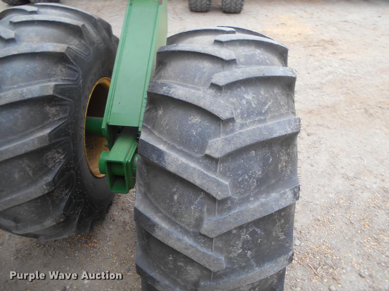 image for item DC2362 2014 John Deere 1890 air seeder