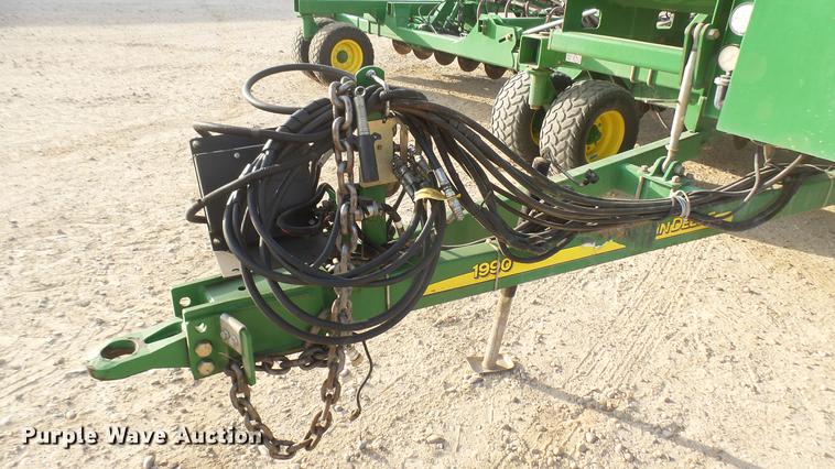 image for item DC2363 2011 John Deere 1990 CCS air seeder