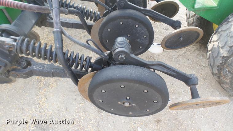 image for item DC2363 2011 John Deere 1990 CCS air seeder