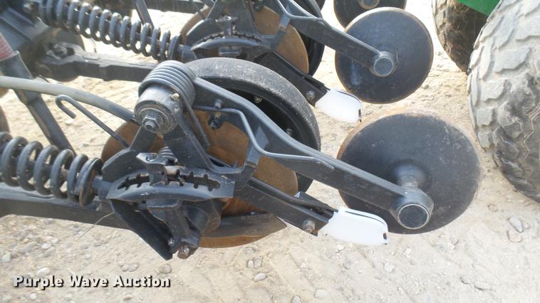 image for item DC2363 2011 John Deere 1990 CCS air seeder
