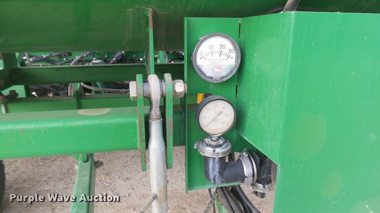 image for item DC2363 2011 John Deere 1990 CCS air seeder