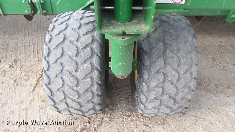 image for item DC2363 2011 John Deere 1990 CCS air seeder