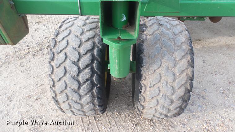 image for item DC2363 2011 John Deere 1990 CCS air seeder