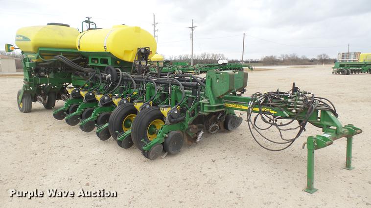 image for item DC2364 2011 John Deere 1770NT no-till planter