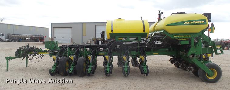 image for item DC2364 2011 John Deere 1770NT no-till planter