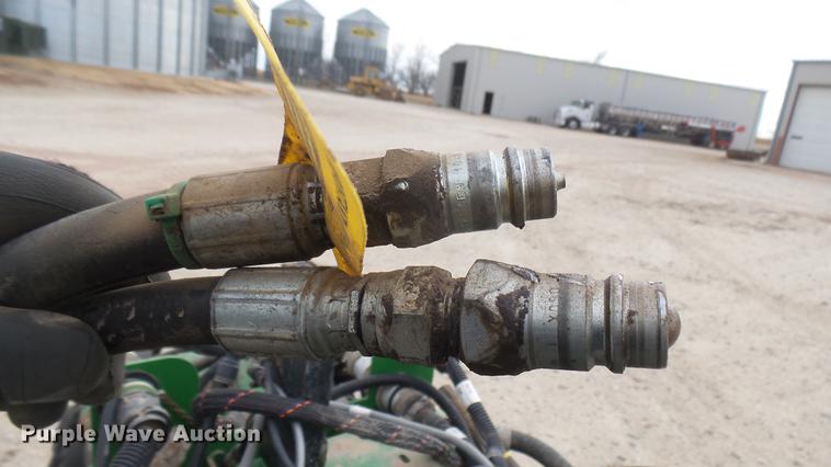 image for item DC2364 2011 John Deere 1770NT no-till planter