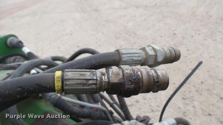 image for item DC2364 2011 John Deere 1770NT no-till planter