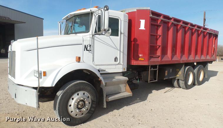 image for item DC2365 1990 Kenworth T450 grain truck