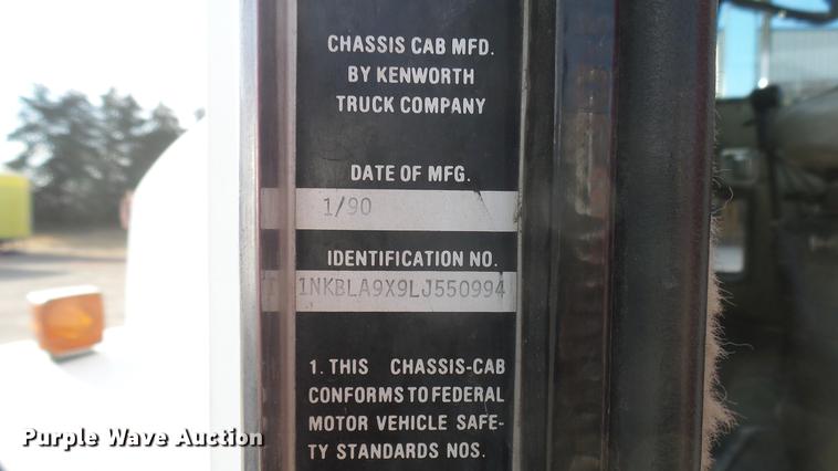 image for item DC2365 1990 Kenworth T450 grain truck