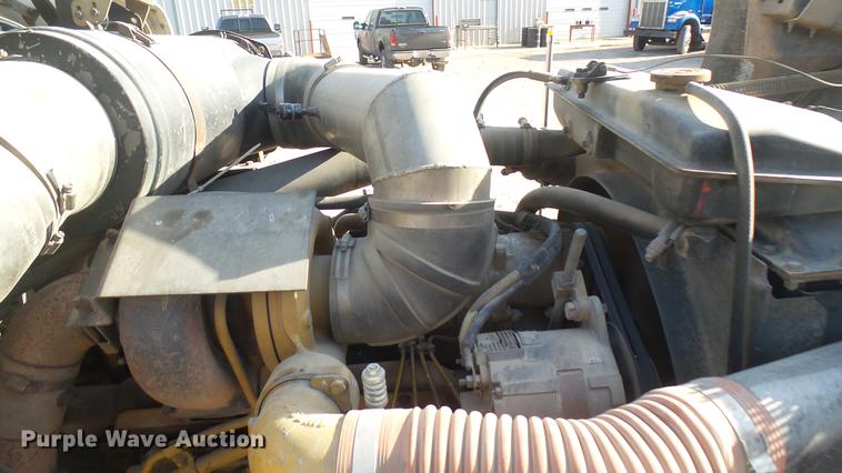 image for item DC2365 1990 Kenworth T450 grain truck