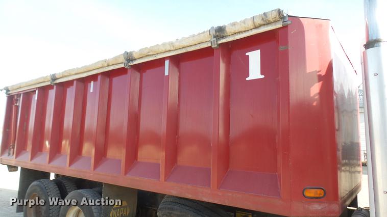 image for item DC2365 1990 Kenworth T450 grain truck