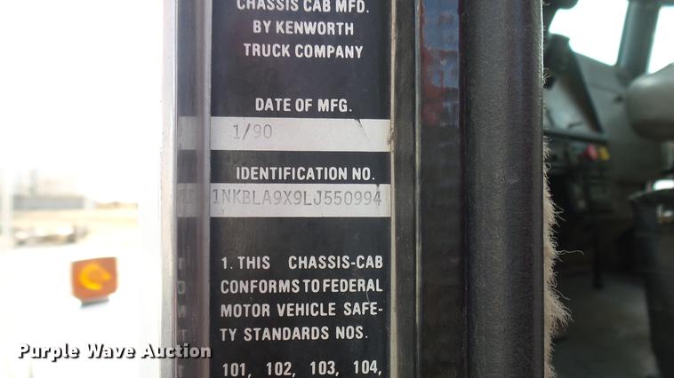 image for item DC2365 1990 Kenworth T450 grain truck