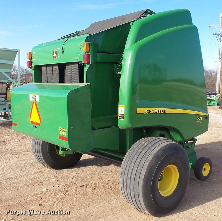image for item DC2368 2013 John Deere 569 Premium round baler