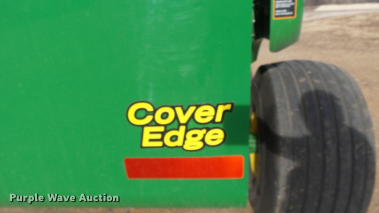 image for item DC2368 2013 John Deere 569 Premium round baler