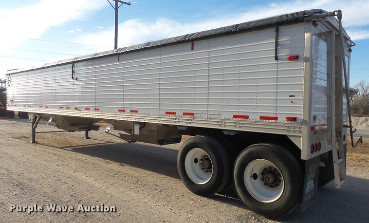 image for item DC2370 2015 Timpte double hopper bottom grain trailer
