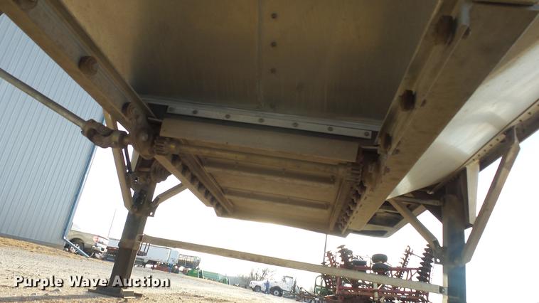 image for item DC2370 2015 Timpte double hopper bottom grain trailer