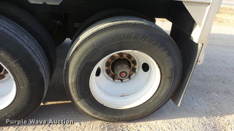 image for item DC2370 2015 Timpte double hopper bottom grain trailer