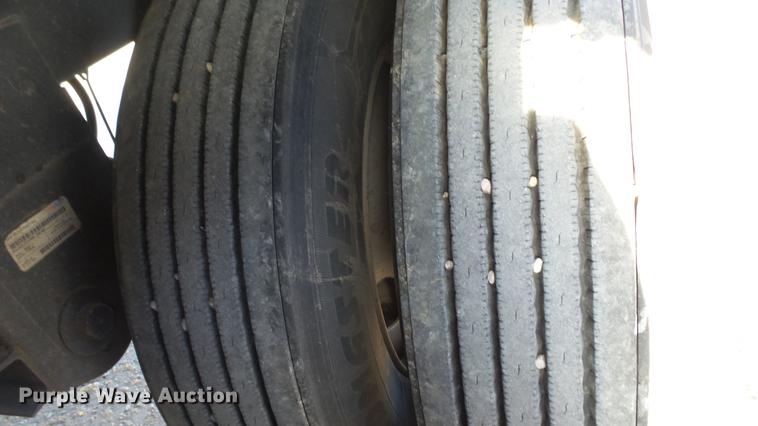 image for item DC2370 2015 Timpte double hopper bottom grain trailer