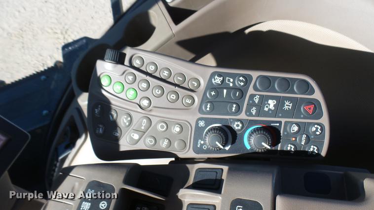 image for item DC2372 2013 John Deere 9360R 4WD tractor