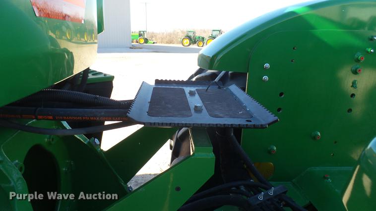 image for item DC2372 2013 John Deere 9360R 4WD tractor