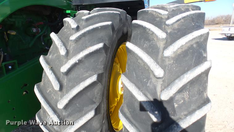 image for item DC2372 2013 John Deere 9360R 4WD tractor