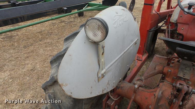 image for item DC2375 Ford tractor