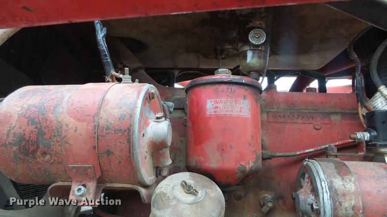 image for item DC2375 Ford tractor
