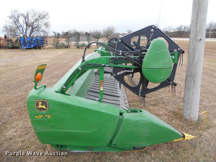 image for item DC2387 2013 John Deere 635FD flex draper head