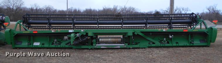 image for item DC2387 2013 John Deere 635FD flex draper head