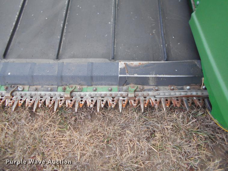 image for item DC2387 2013 John Deere 635FD flex draper head