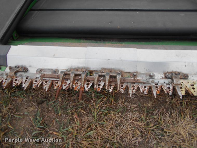 image for item DC2387 2013 John Deere 635FD flex draper head