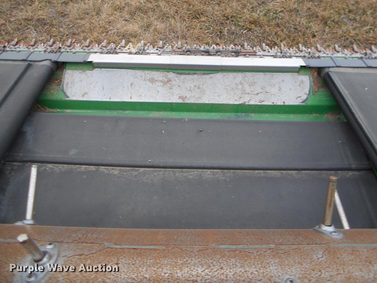 image for item DC2387 2013 John Deere 635FD flex draper head