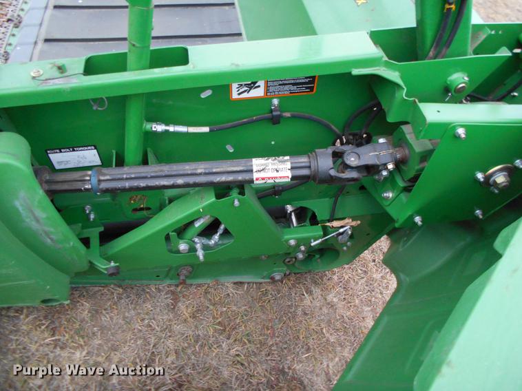 image for item DC2387 2013 John Deere 635FD flex draper head