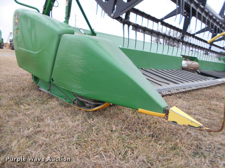 image for item DC2387 2013 John Deere 635FD flex draper head