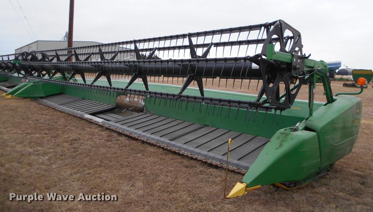 image for item DC2388 2013 John Deere 635FD flex draper head