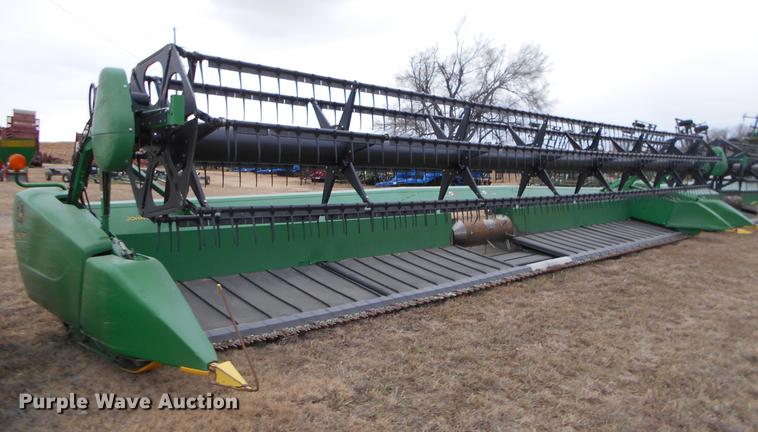 image for item DC2388 2013 John Deere 635FD flex draper head