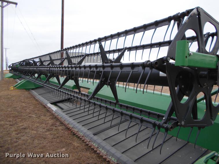 image for item DC2388 2013 John Deere 635FD flex draper head