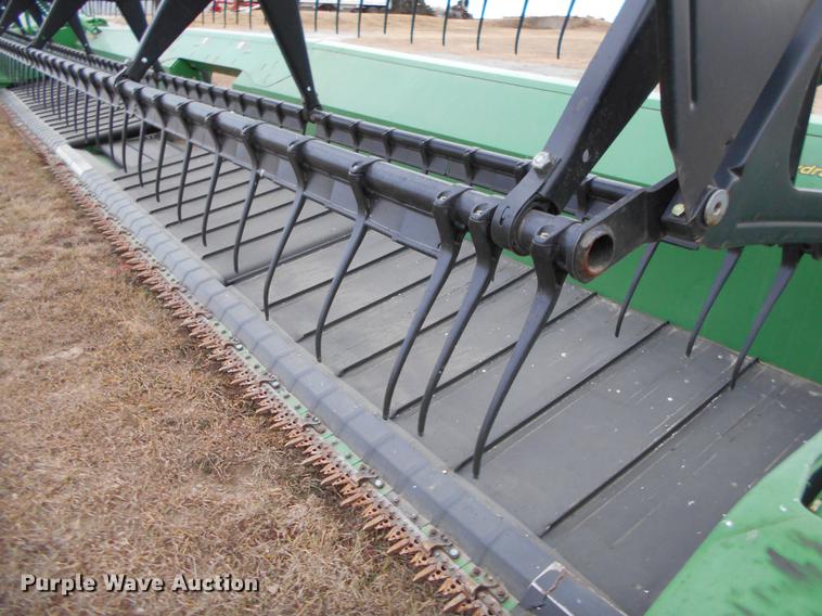 image for item DC2388 2013 John Deere 635FD flex draper head
