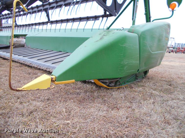 image for item DC2388 2013 John Deere 635FD flex draper head